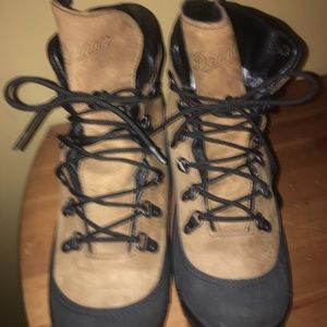 DANNER COMBAT HIKING BOOTS MENS SIZE 10
